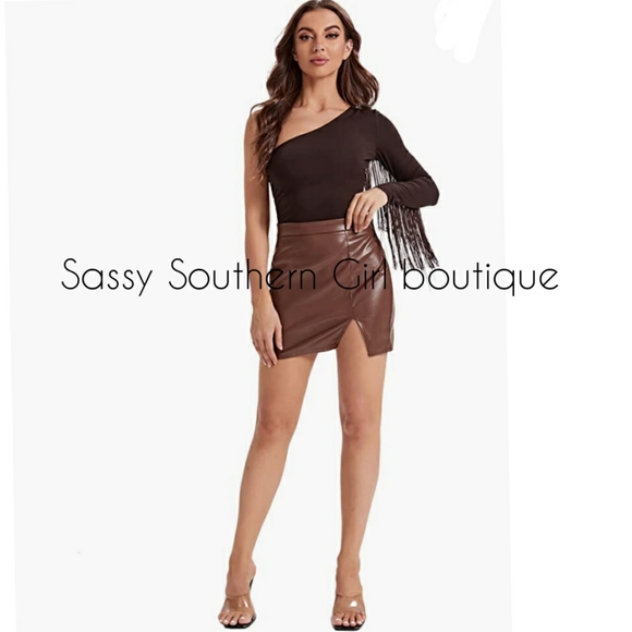 ⭐🆕 Boho brown fringe bodysuit - Picture 4 of 10